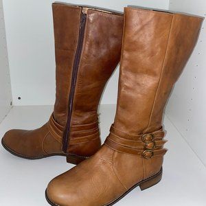 Women's Ecuadorian leather Knee High Fashion Boots. (Brand New). Size 8
